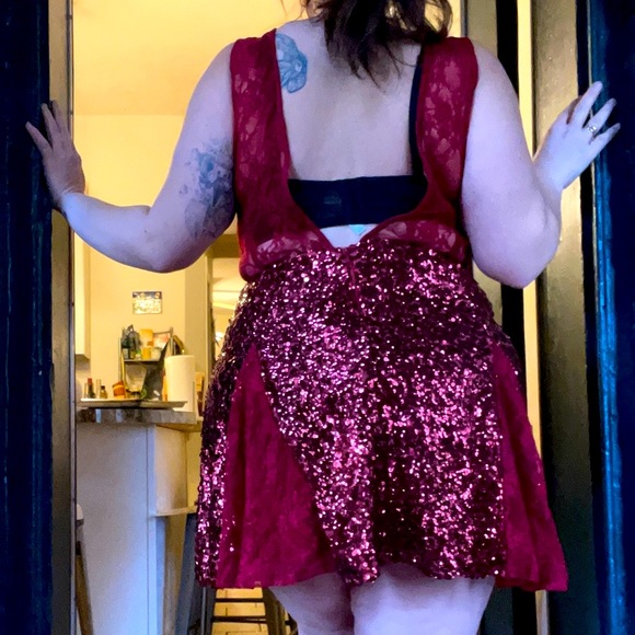 ASOS Design sequin and lace skater dress - Picture 2 of 2